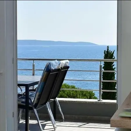Apartment Bilobrk