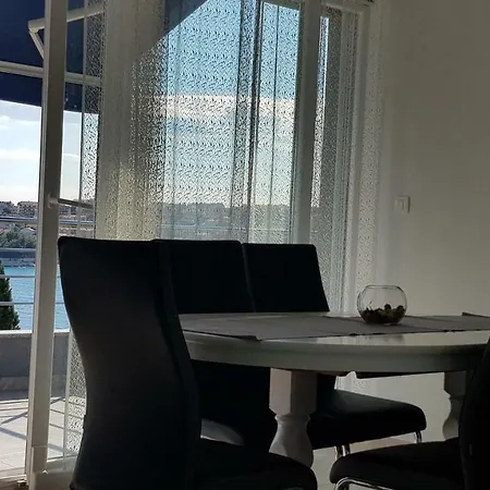 Bilobrk Trogir